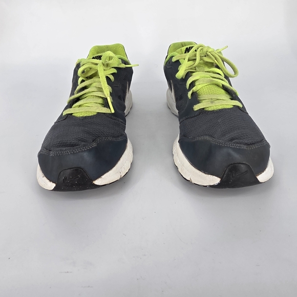 Nike Downshifter 6 Running Shoes Men's 8.5 Grey Volt Neon 684652-002 Trainer - Picture 2 of 10